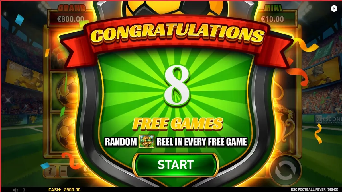 Tampilan visual stadion dan simbol sepak bola dalam game slot ESC Football Fever